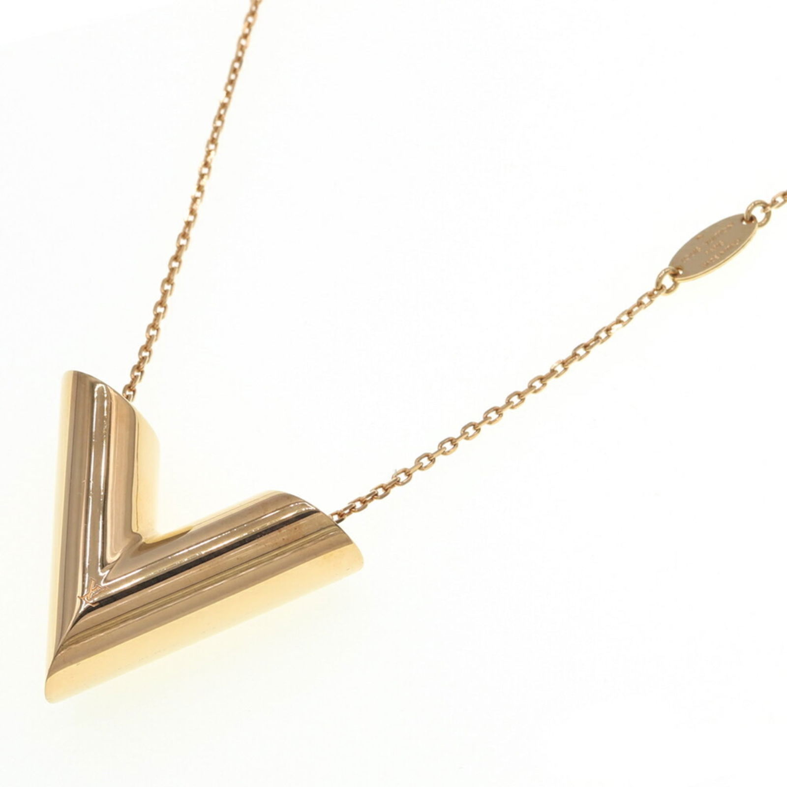 VUITTON Louis Vuitton Necklace Essential V MP1465 Gold Metal Pendant Long Women's Large LOUIS: VUITTON Louis Vuitton Necklace Essential V MP1465 Gold Metal Pendant Long Women's Large LOUIS This listing features VUITTON Louis Vuitton Necklace Essential V MP1465 Gold Metal Pendant Long Women's