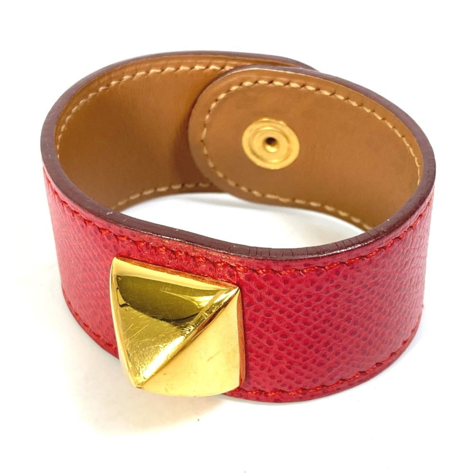 Leather - Hermes Bangle Gold Plating: Leather - Hermes Bangle Gold Plating This listing features Leather - Hermes Bangle Gold Plating. Item specifics are provided below. Item Specifics: Brand: Hermes Type: Bangle Gender: Women Material: G