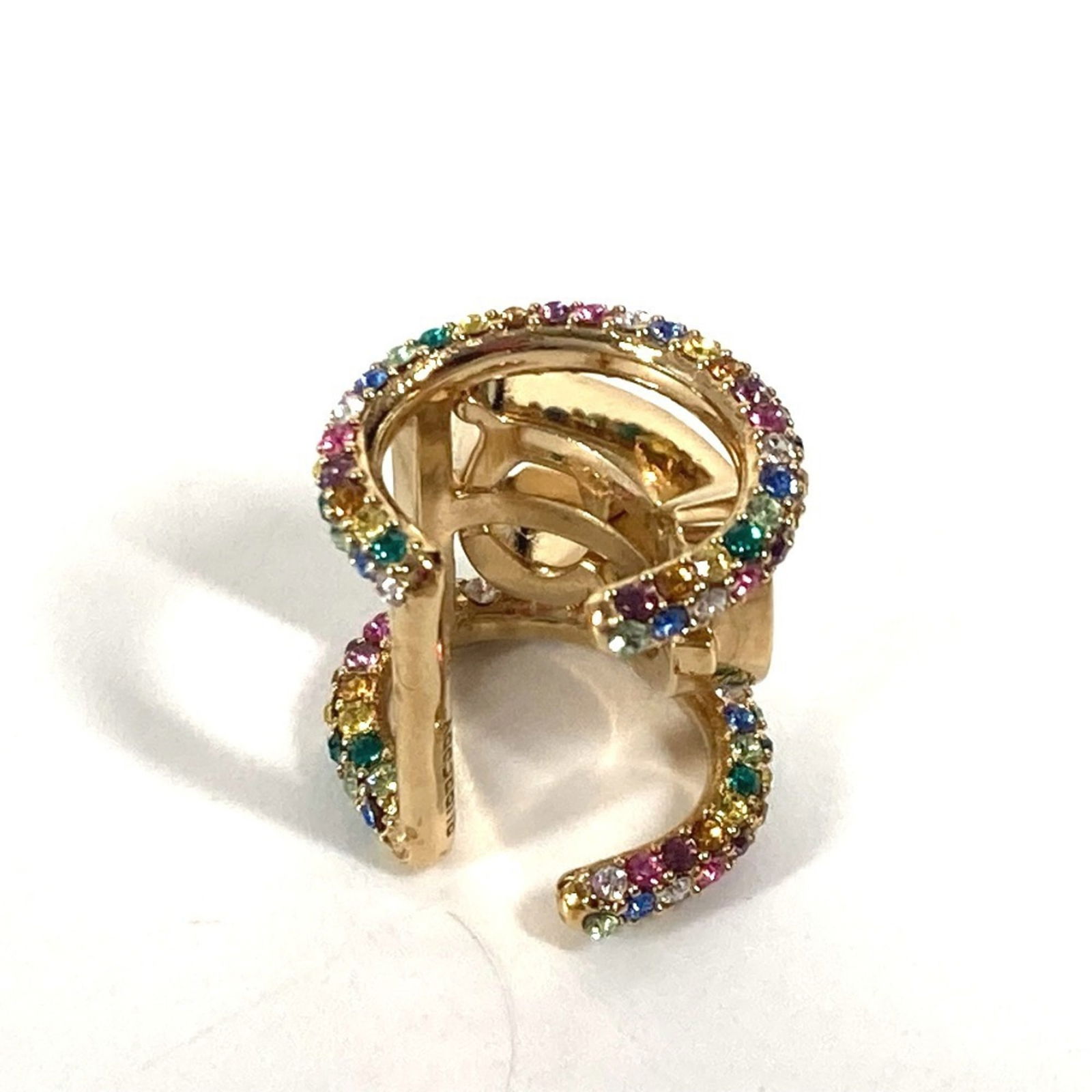 Metal Burberry Earcuff - 8