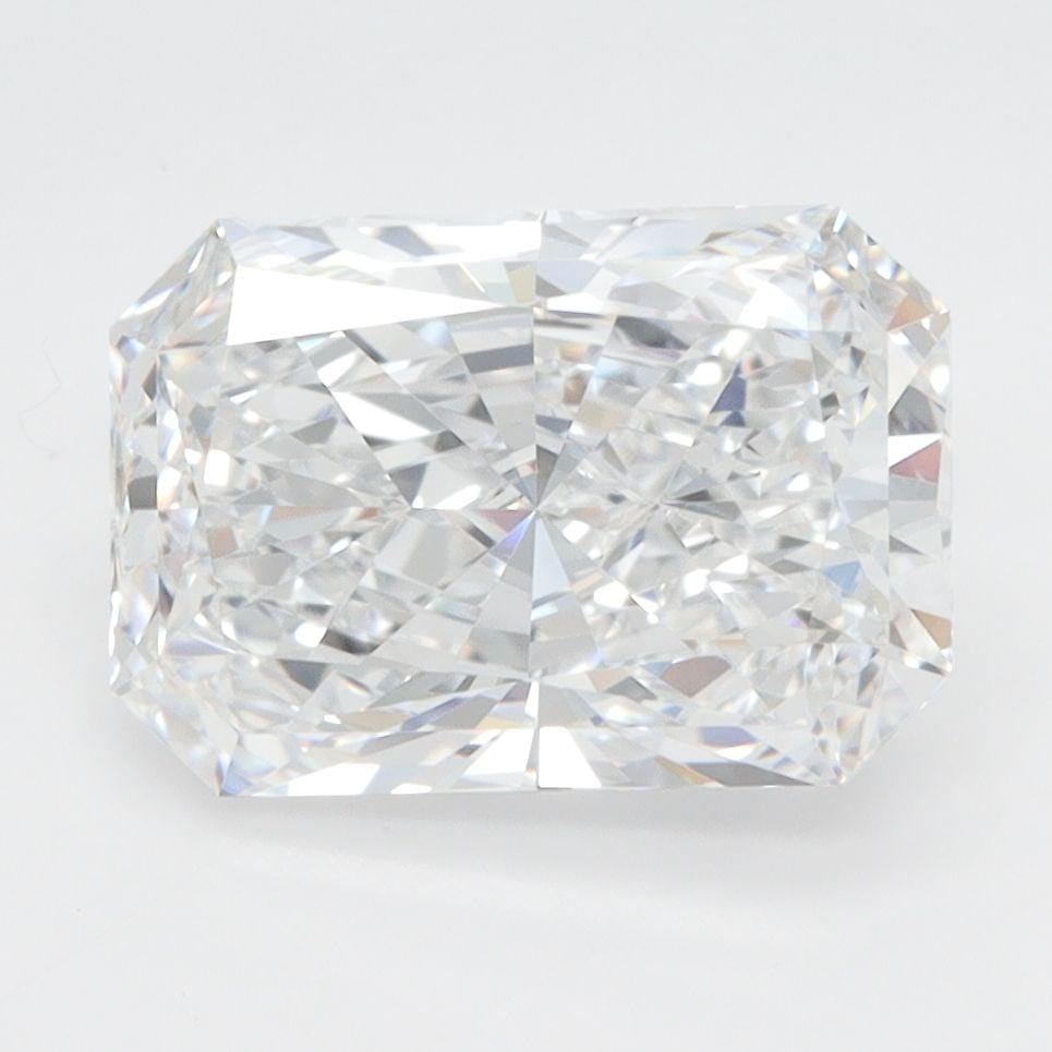 Loose Lab Diamond - GIA Radiant 3.1ct D VVS2: Loose Lab Diamond - GIA Radiant 3.1ct D VVS2 This listing features Loose Lab Diamond - GIA Radiant 3.1ct D VVS2. Item specifics are provided below. Item Specifics: Source: This Is A Real Diamond Grown