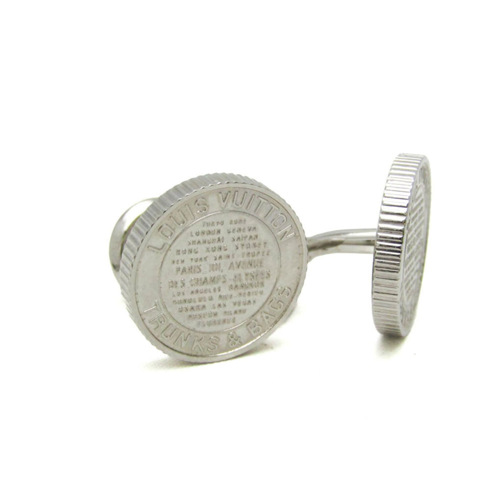 Metal Louis Vuitton Fixed Backing: Metal Louis Vuitton Fixed Backing This listing features Metal Louis Vuitton Fixed Backing. Item specifics are provided below. Item Specifics: Brand: Louis Vuitton Type: Fixed Backing Gender: Men