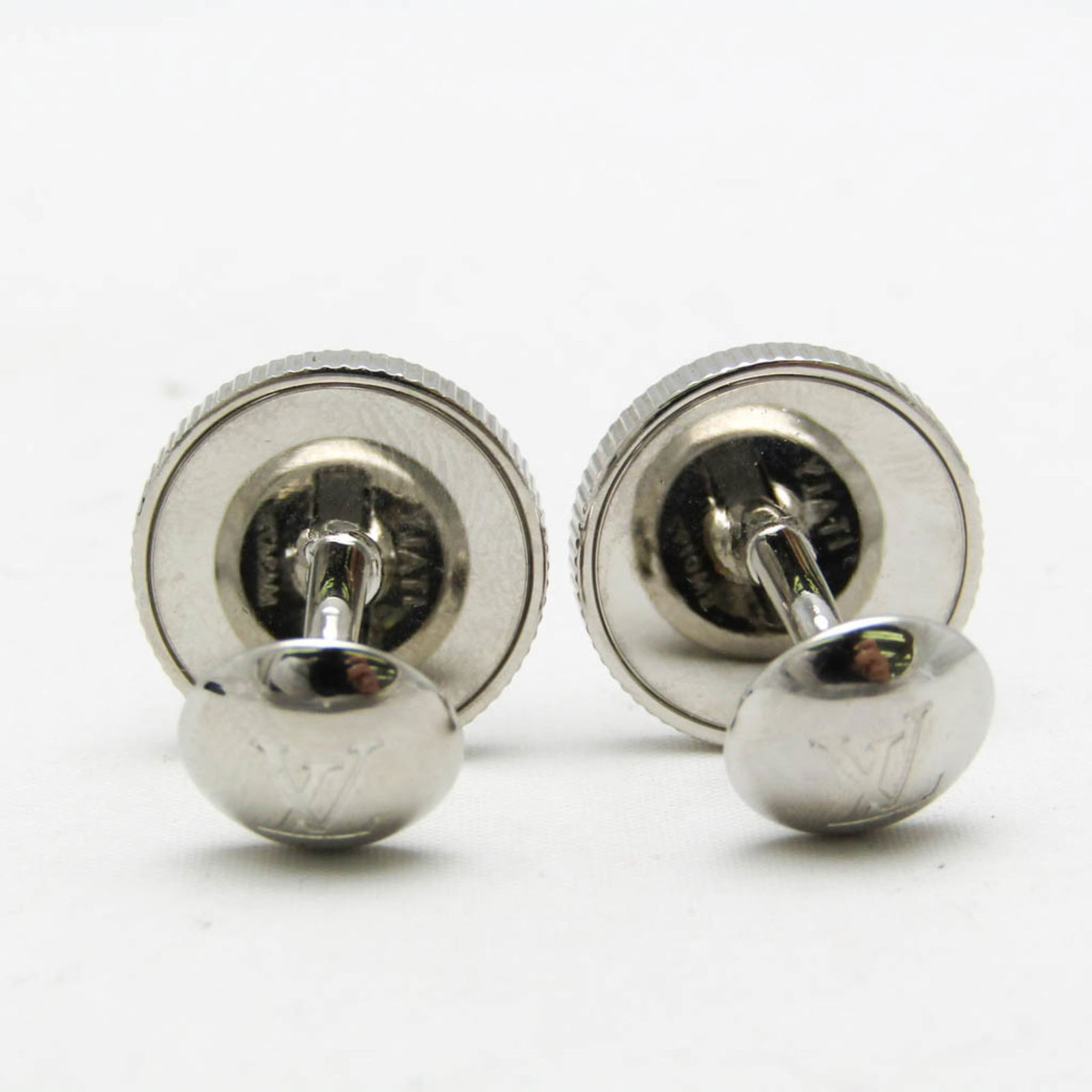 Metal Louis Vuitton Fixed Backing - 6