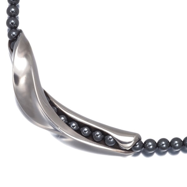 Silver Georg Jensen Necklace Hah Hematite 925 Sterling: Silver Georg Jensen Necklace Hah Hematite 925 Sterling This listing features Silver Georg Jensen Necklace Hah Hematite 925 Sterling. Item specifics are provided below. Item Specifics: Brand: Georg