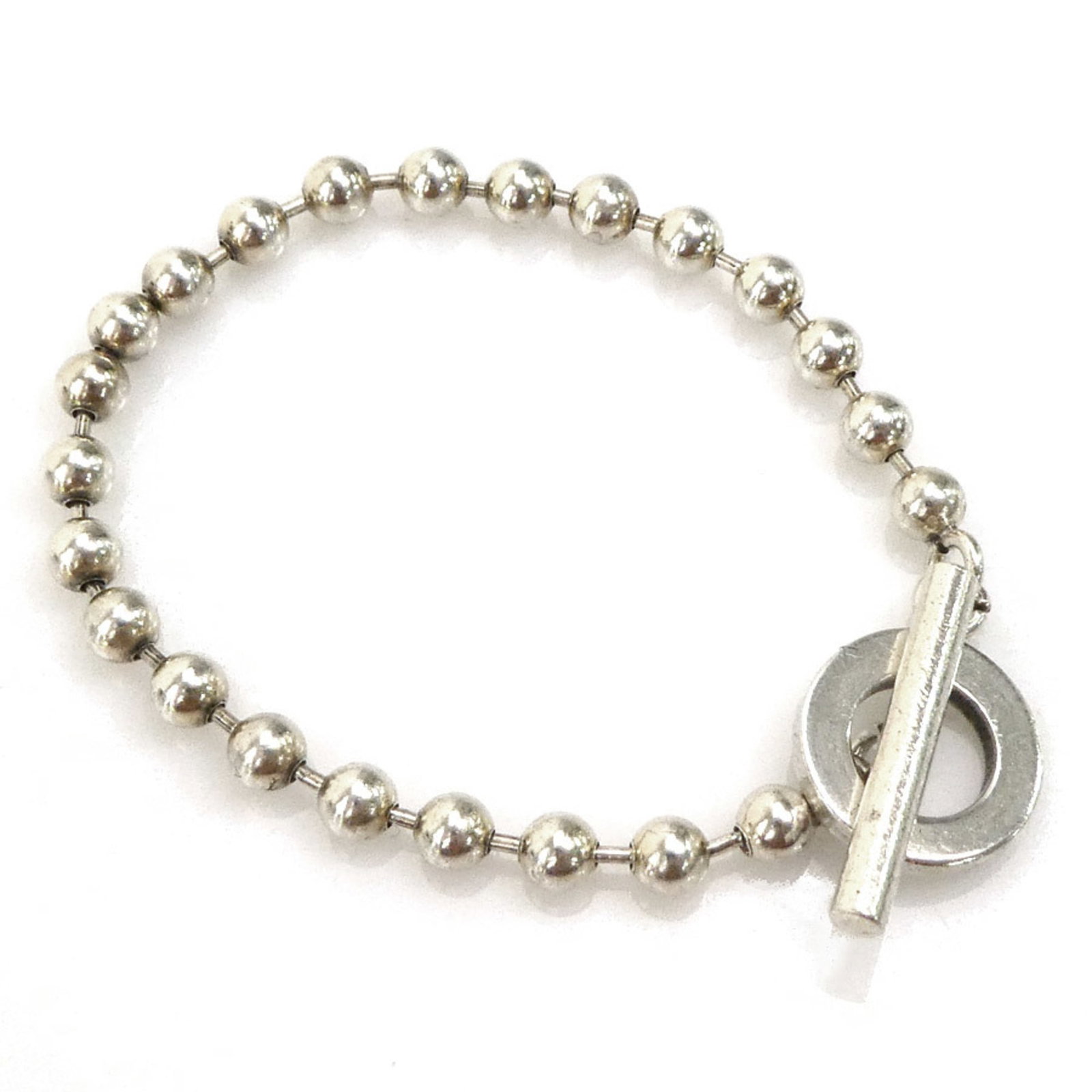 925 Gucci Charm Bracelet Silver: 925 Gucci Charm Bracelet Silver This listing features 925 Gucci Charm Bracelet Silver. Item specifics are provided below. Item Specifics: Brand: Gucci Type: Charm Bracelet Gender: Men,Women Material: