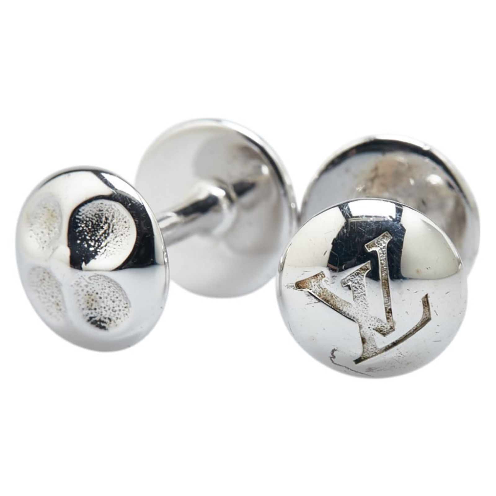 Silver 925 - Louis Vuitton Cufflinks Leather: Silver 925 - Louis Vuitton Cufflinks Leather This listing features Silver 925 - Louis Vuitton Cufflinks Leather. Item specifics are provided below. Item Specifics: Brand: Louis Vuitton Type: Cufflinks