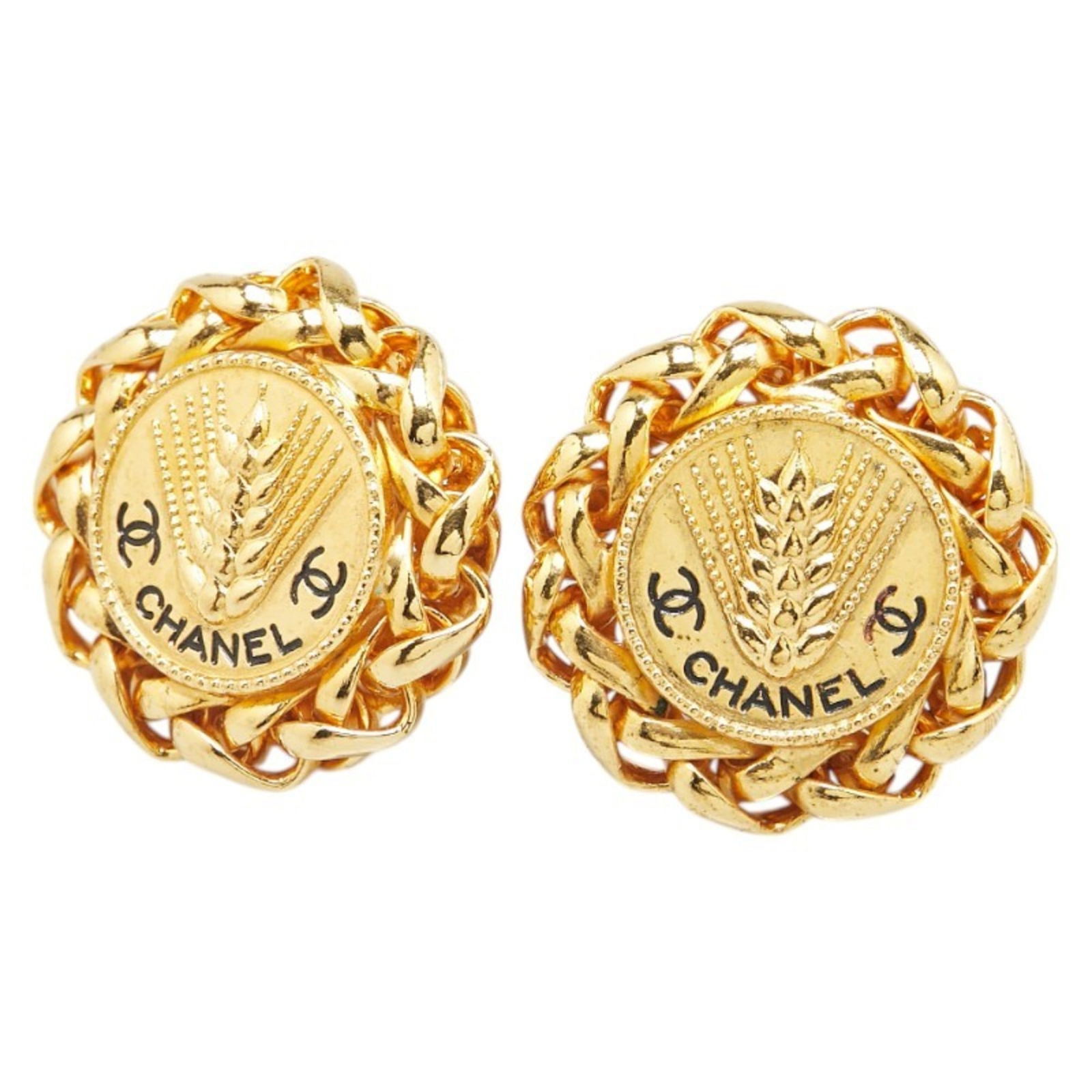 Plating Chanel Clip Earrings Gold: Plating Chanel Clip Earrings Gold This listing features Plating Chanel Clip Earrings Gold. Item specifics are provided below. Item Specifics: Brand: Chanel Type: Clip Earrings Gender: Women