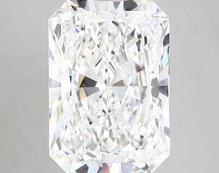 Loose Lab Diamond - IGI Radiant 3.09ct D VVS2: Loose Lab Diamond - IGI Radiant 3.09ct D VVS2 This listing features Loose Lab Diamond - IGI Radiant 3.09ct D VVS2. Item specifics are provided below. Item Specifics: Source: This Is A Real Diamond