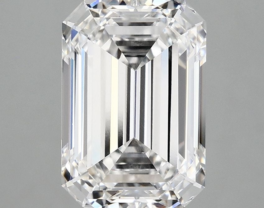 Loose Lab Diamond - IGI Emerald 3.09ct D VVS2: Loose Lab Diamond - IGI Emerald 3.09ct D VVS2 This listing features Loose Lab Diamond - IGI Emerald 3.09ct D VVS2. Item specifics are provided below. Item Specifics: Source: This Is A Real Diamond