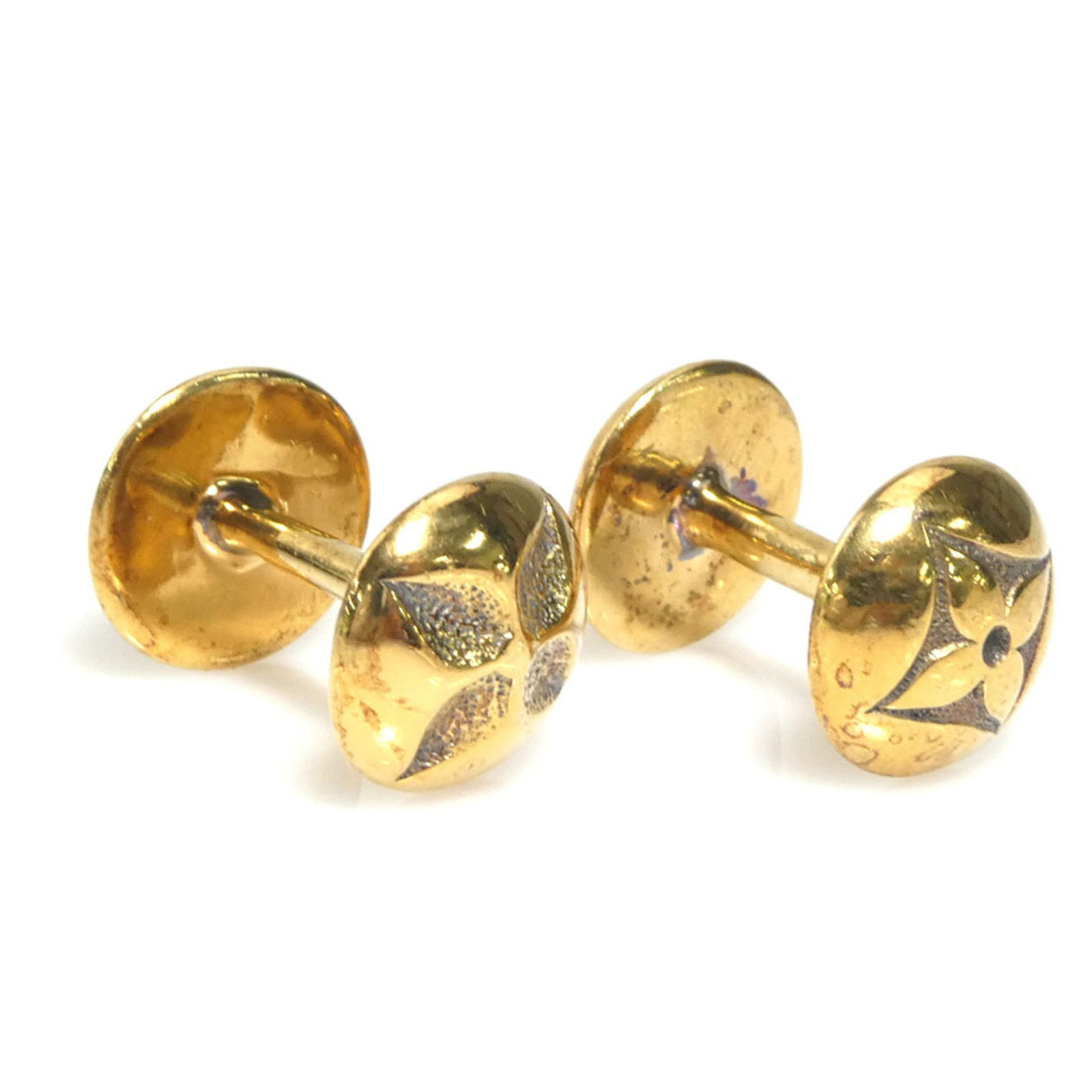 Metal Louis Vuitton Cufflinks: Metal Louis Vuitton Cufflinks This listing features Metal Louis Vuitton Cufflinks. Item specifics are provided below. Item Specifics: Brand: Louis Vuitton Type: Cufflinks Gender: Men Material: Metal C