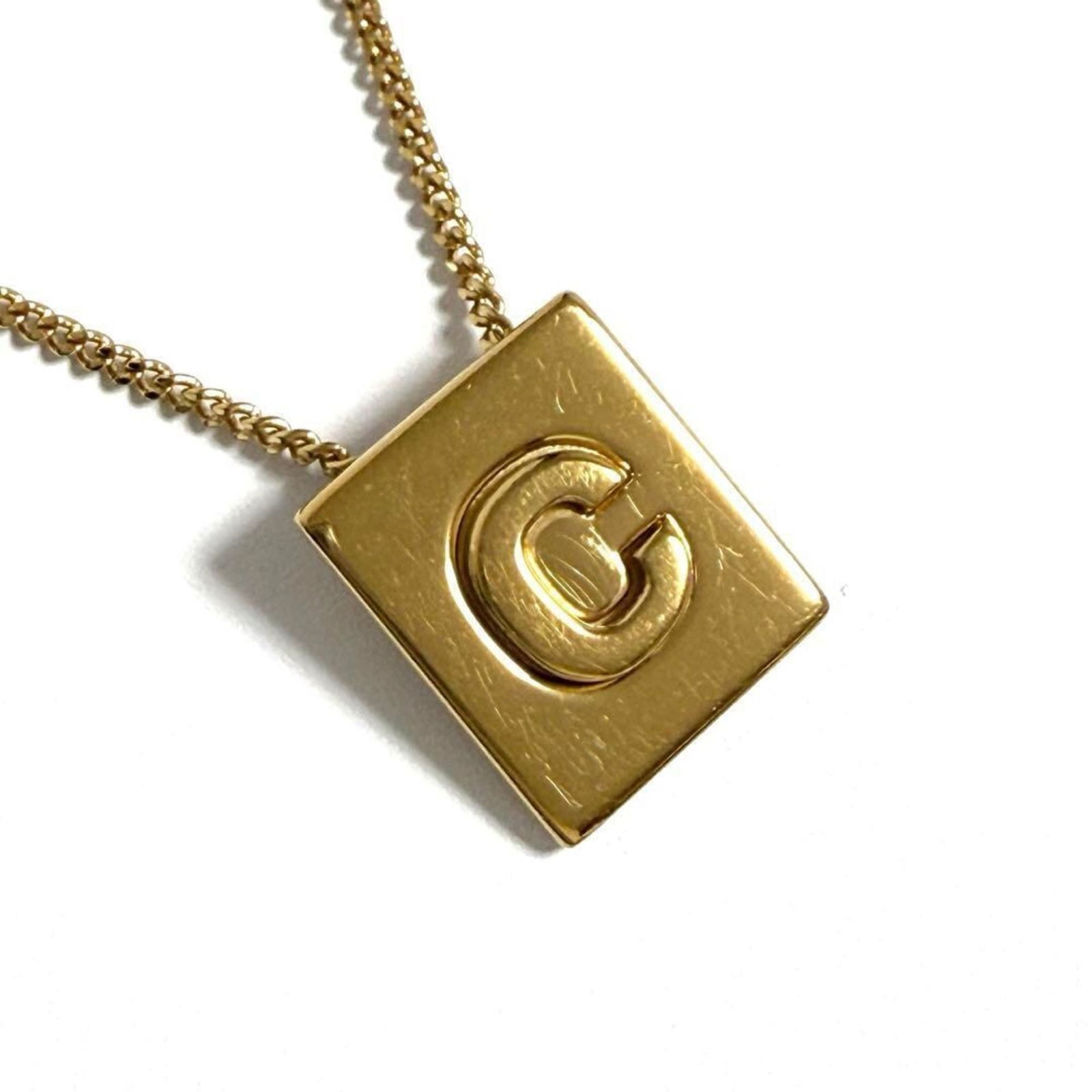 Pendant Celine Women's Alphabet Necklace: Pendant Celine Women's Alphabet Necklace This listing features Pendant Celine Women's Alphabet Necklace. Item specifics are provided below. Item Specifics: Brand: Celine Necklace Type: Necklace