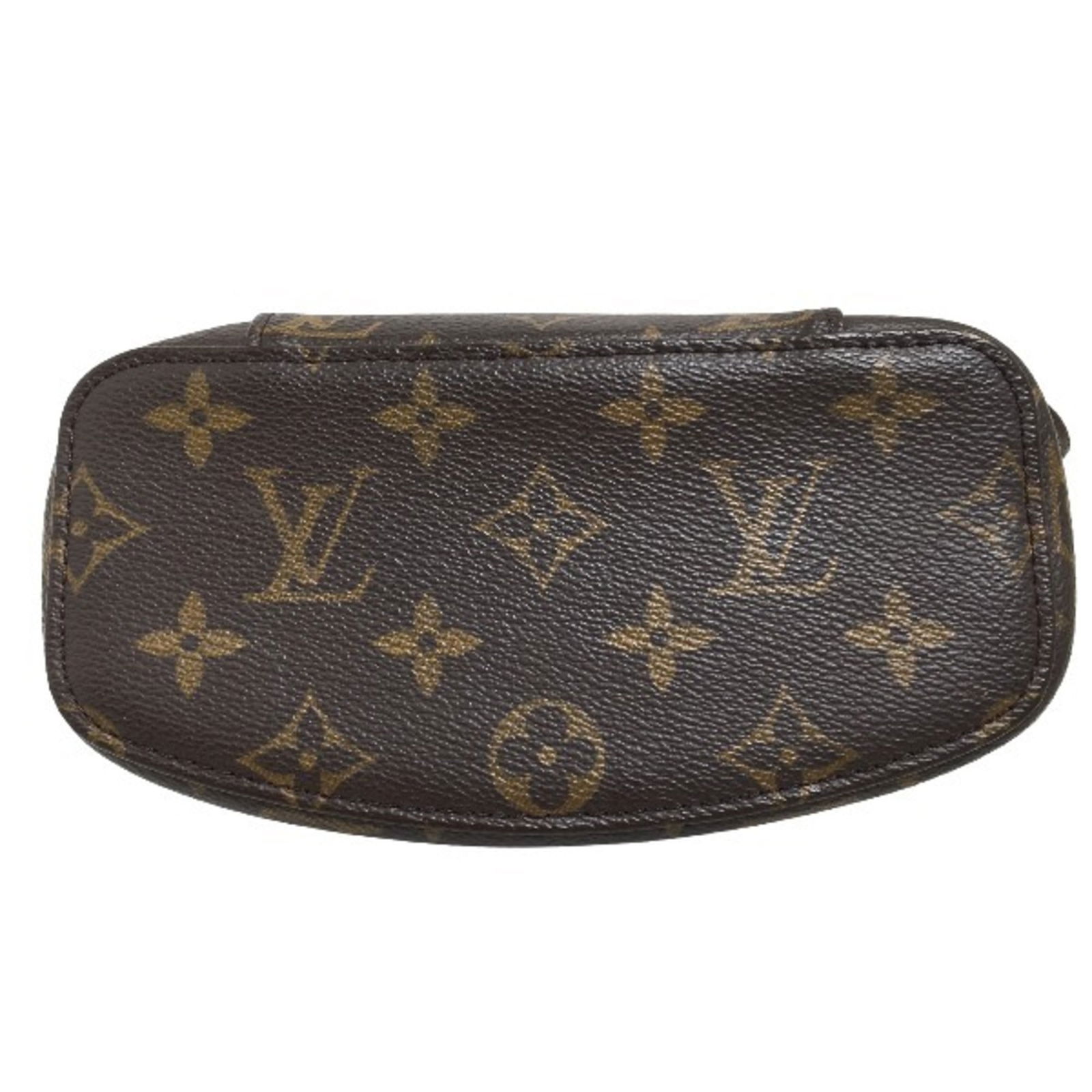 Monogram Louis Vuitton Jewelry Chest: Monogram Louis Vuitton Jewelry Chest This listing features Monogram Louis Vuitton Jewelry Chest. Item specifics are provided below. Item Specifics: Brand: Louis Vuitton Type: Jewelry Chest Material: M