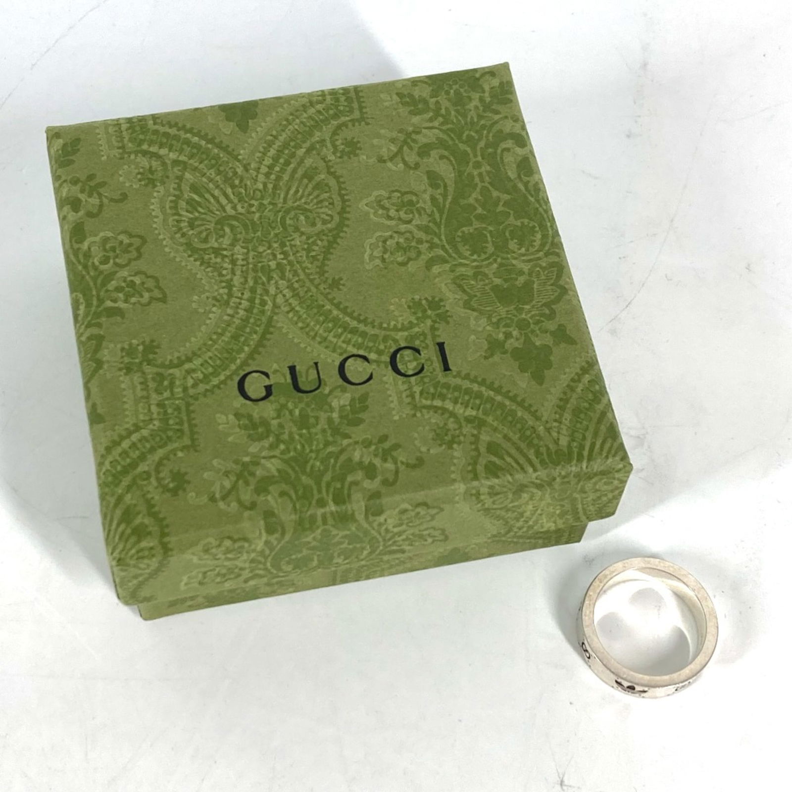 Silver Gucci Band Ring - 4