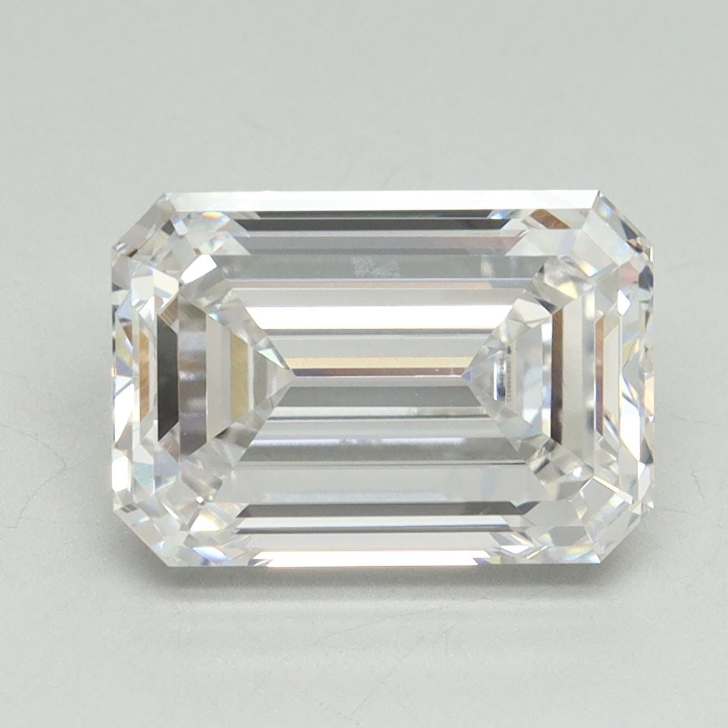 Loose Lab Diamond - IGI Emerald 4.1ct D VVS2: Loose Lab Diamond - IGI Emerald 4.1ct D VVS2 This listing features Loose Lab Diamond - IGI Emerald 4.1ct D VVS2. Item specifics are provided below. Item Specifics: Source: This Is A Real Diamond