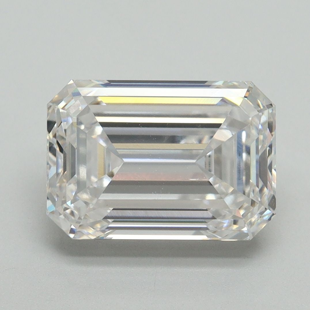 Loose Lab Diamond - IGI Emerald 4.04ct D VVS2: Loose Lab Diamond - IGI Emerald 4.04ct D VVS2 This listing features Loose Lab Diamond - IGI Emerald 4.04ct D VVS2. Item specifics are provided below. Item Specifics: Source: This Is A Real Diamond