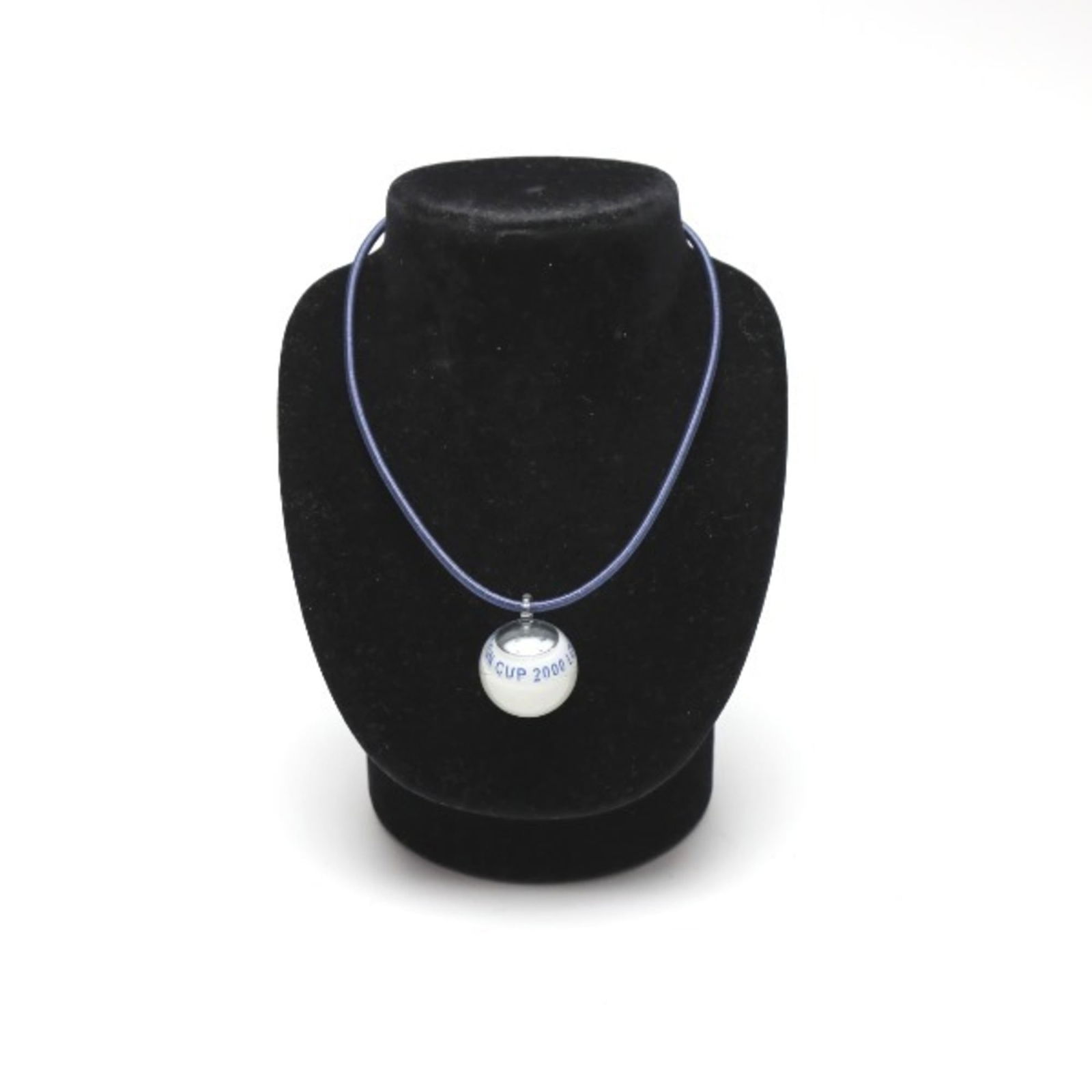 LV LOUIS VUITTON Necklace Cup Compass Pendant Choker Louis Vuitton Blue: LV LOUIS VUITTON Necklace Cup Compass Pendant Choker Louis Vuitton Blue This listing features LV LOUIS VUITTON Necklace Cup Compass Pendant Choker Louis Vuitton Blue. Item specifics are provided