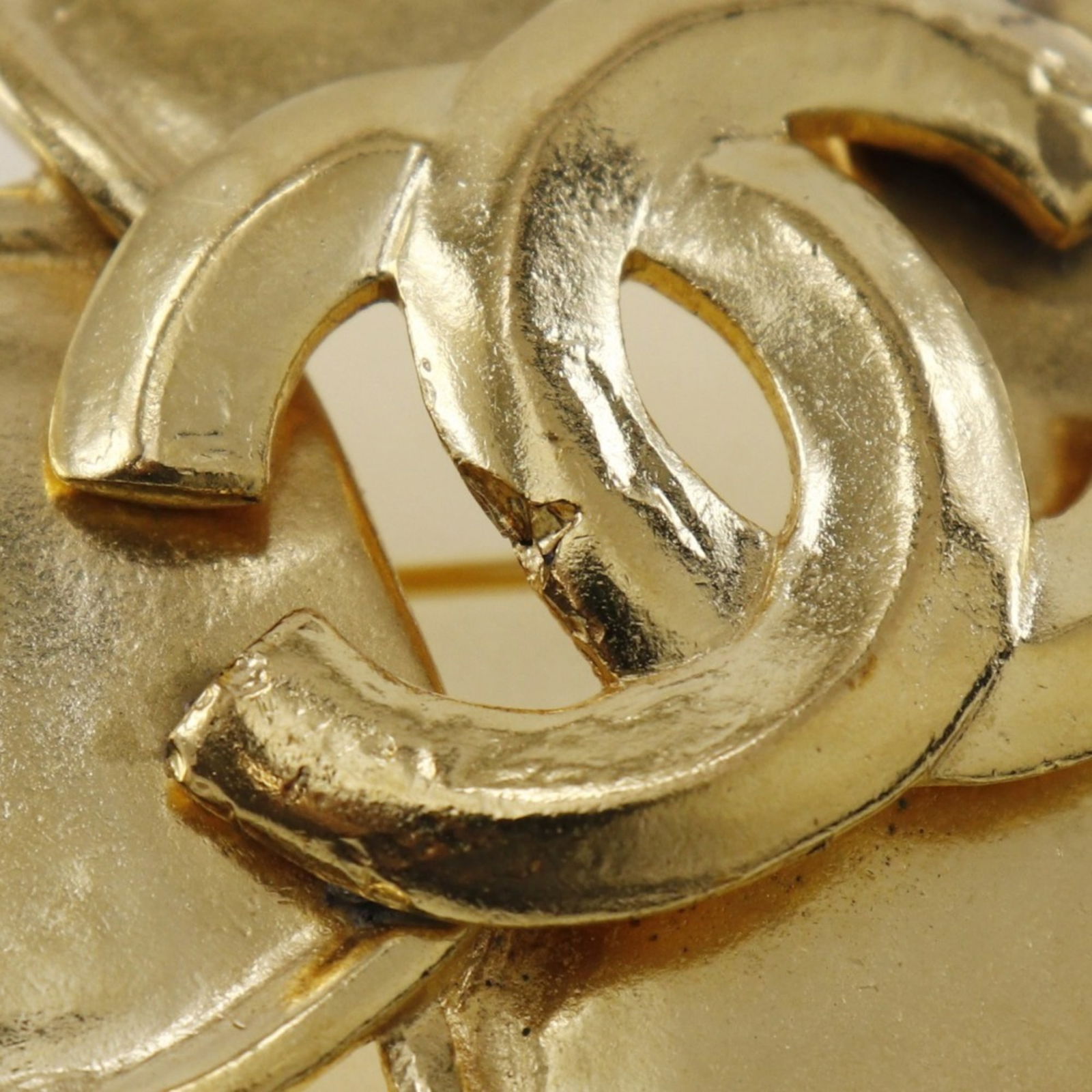 Plating Chanel Brooch Gold - 6