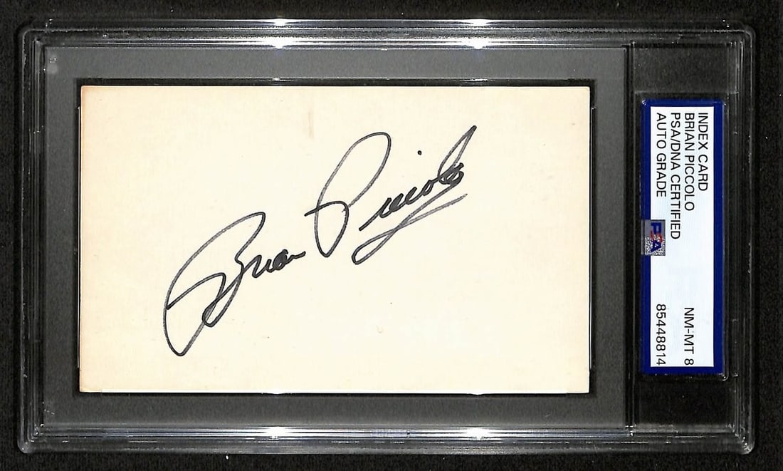 Brian Piccolo Chicago Bears Signed 3x5 Index Card (PSA/ DNA MINT 9): Brian Piccolo Chicago Bears Signed 3x5 Index Card (PSA/ DNA MINT 9) Get ready to relive the glory days of the Chicago Bears with this incredible signed 3x5 index card featuring Brian Piccolo, a