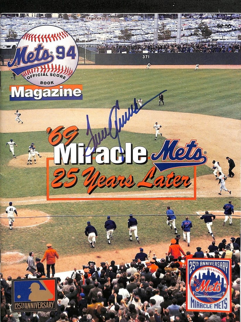 Tom Seaver HOF Autographed 1994 Mets vs Cubs Magazine (JSA 180788): Tom Seaver HOF Autographed 1994 Mets vs Cubs Magazine (JSA 180788) Get ready to relive the iconic rivalry between the Mets and Cubs with this rare 1994 magazine featuring an autographed Tom Seaver, on