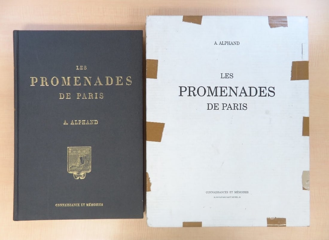 Connaissance et Memoires - ?Les promenades de Paris? by Jardin Alphand - 2002: Connaissance et Memoires - ?Les promenades de Paris? by Jardin Alphand - 2002 A rare and beautiful book, "Les promenades de Paris" by Jardin Alphand, is up for grabs! This limited edition hardcover fr