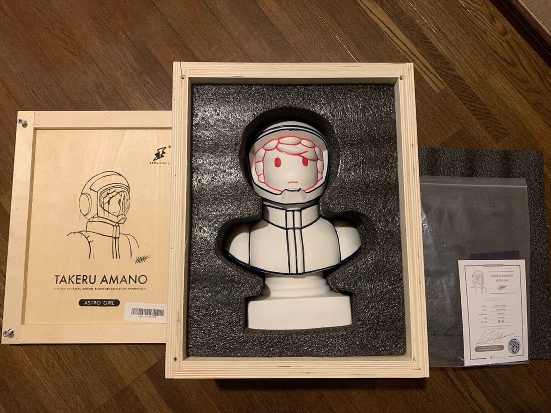 unused Takeru Amano Limited "Astro Girl" sculpture with certificate New and: unused Takeru Amano Limited "Astro Girl" sculpture with certificate New and Meet Astro Girl, the celestial cutie from Takeru Amano's Limited Edition sculpture series. This stunning 12-inch figurine is