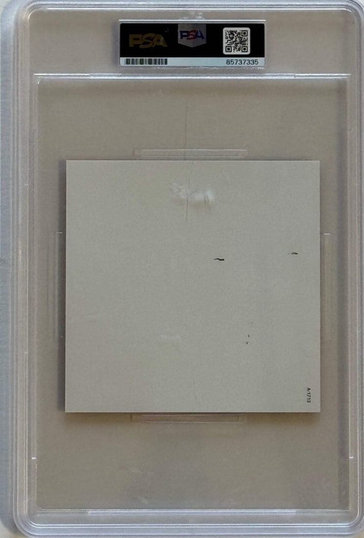 AUTHENTIC) Taylor Swift Autographed CD Insert (PSA AUTO - 2