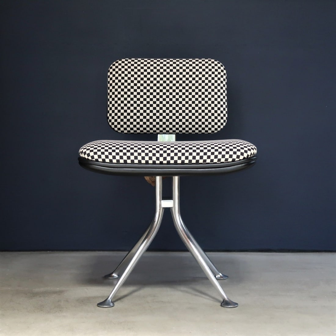 Herman Miller Alexander Girard 1967 Group Side Chair (1 of 9)