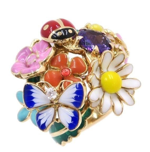 Christian Dior Diorette Amethyst & Diamond 18k Yellow Gold Ring (Sz50): Christian Dior Diorette Amethyst & Diamond 18k Yellow Gold Ring (Sz50) A stunning 18k yellow gold ring, crafted in the iconic style of Christian Dior, showcases a vibrant amethyst gemstone surrounded