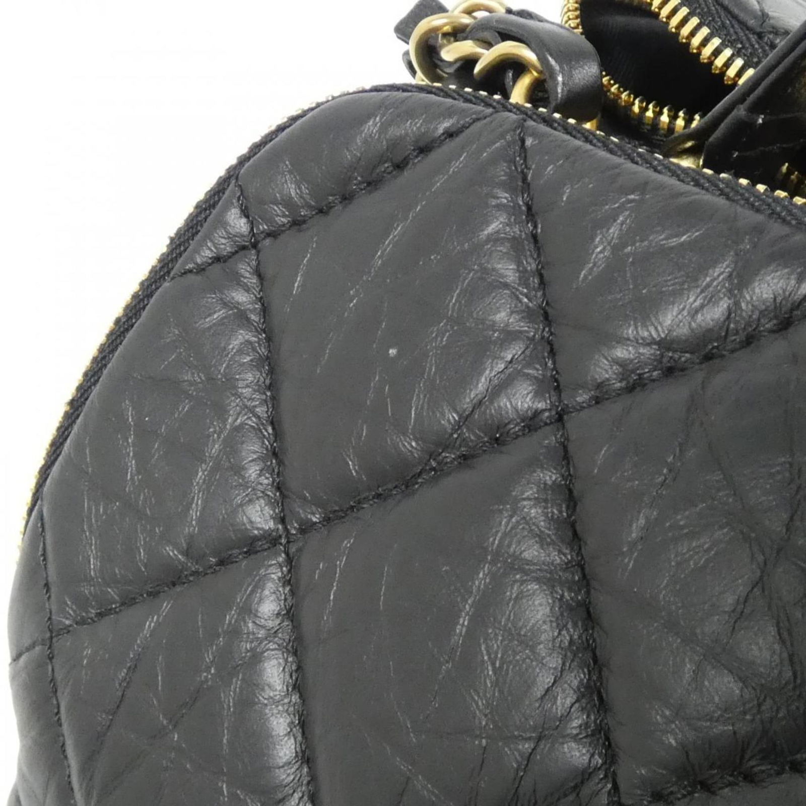 Leather Chanel Handbag - 6