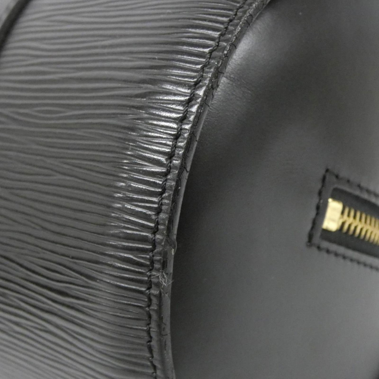 Louis Vuitton Leather Handbag - 3