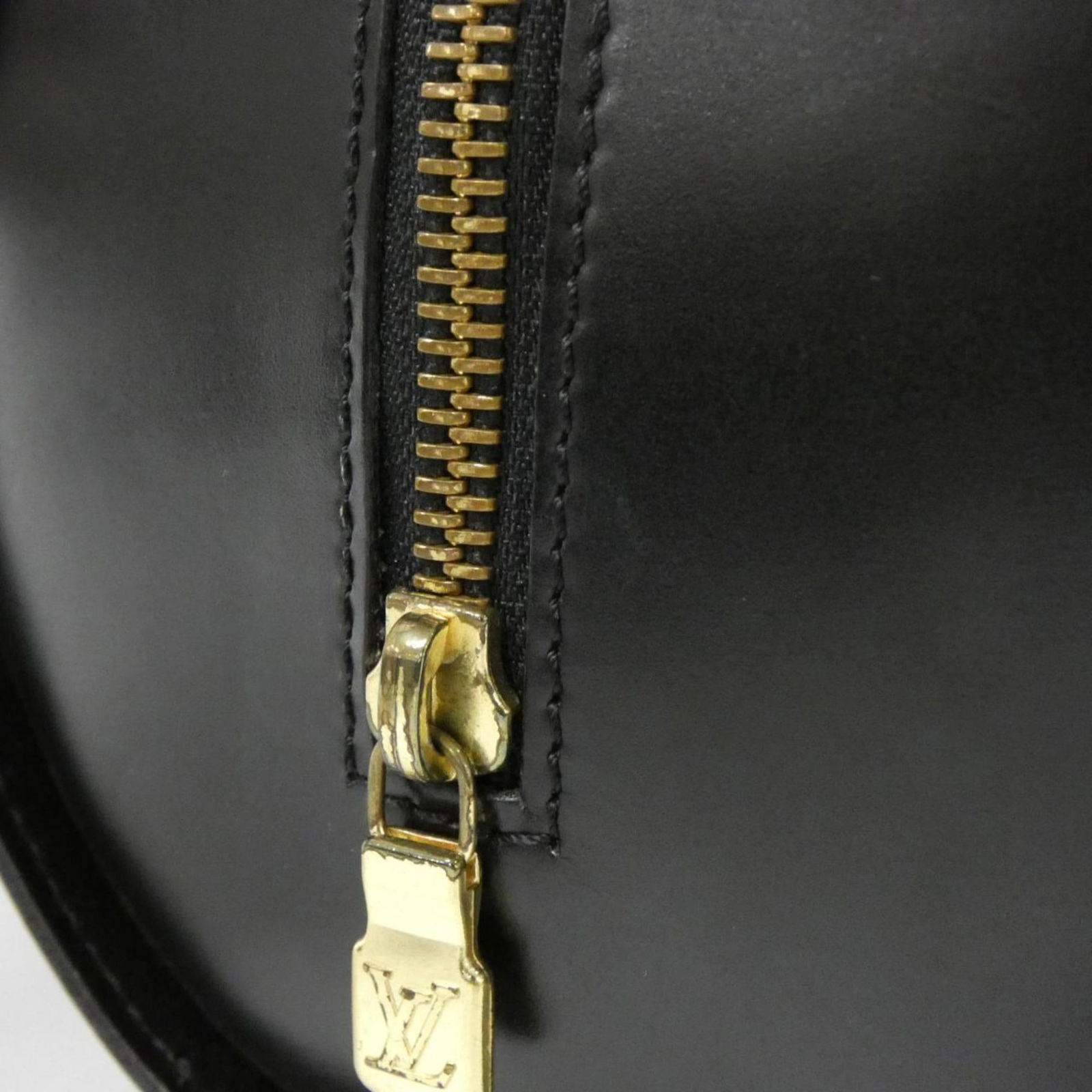 Louis Vuitton Leather Handbag - 6