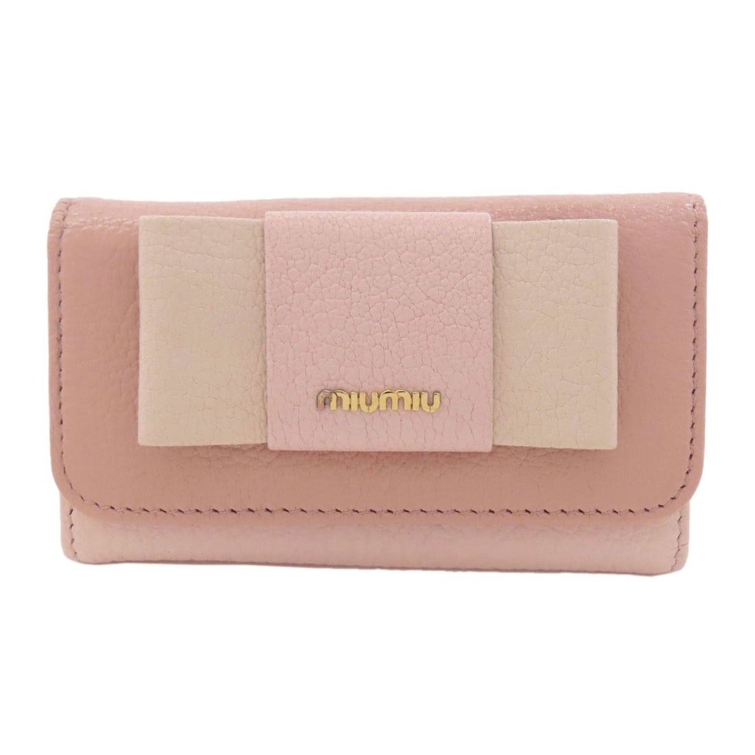 Miumiu Leather Ribbon Key Holder: Miumiu Leather Ribbon Key Holder Elevate your daily essentials with the Miumiu Leather Ribbon Key Holder, crafted from high-quality Italian leather in a soft pink hue that adds a touch of femininity