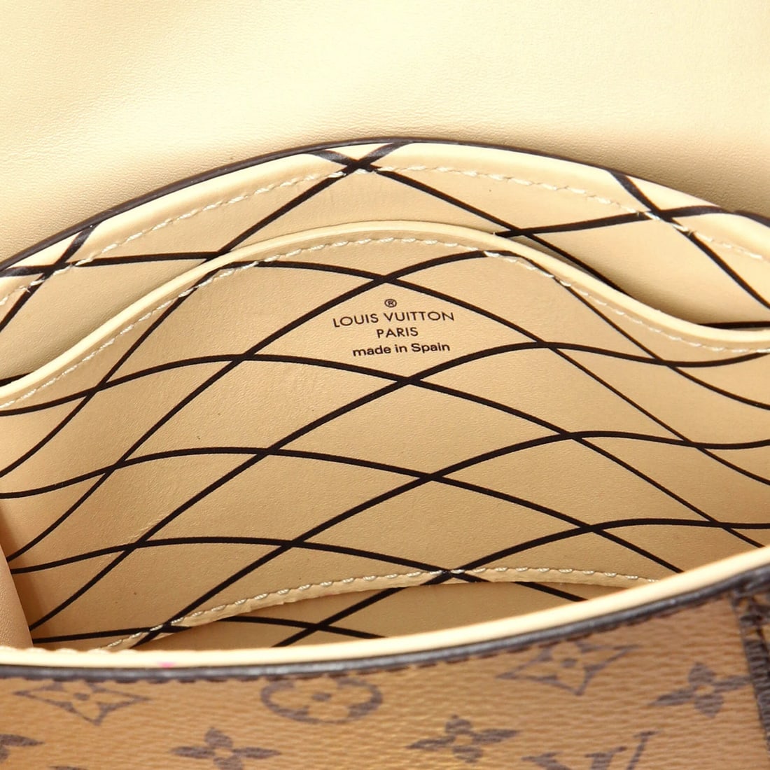 Canvas Louis Vuitton Vertical Trunk Pochette Reverse Monogram - 7