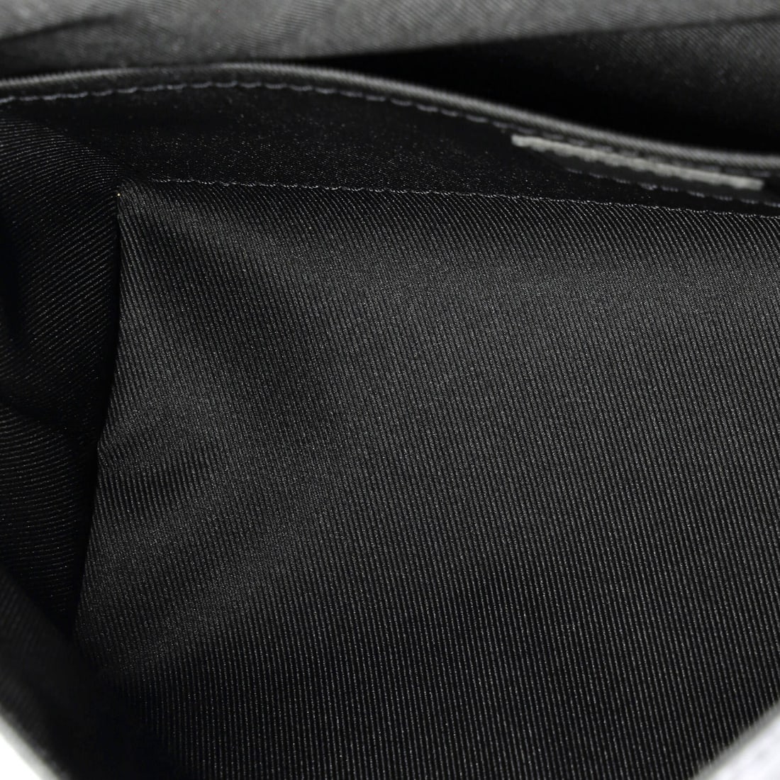 Canvas Louis Vuitton Pulse Messenger Monogram Eclipse - 5