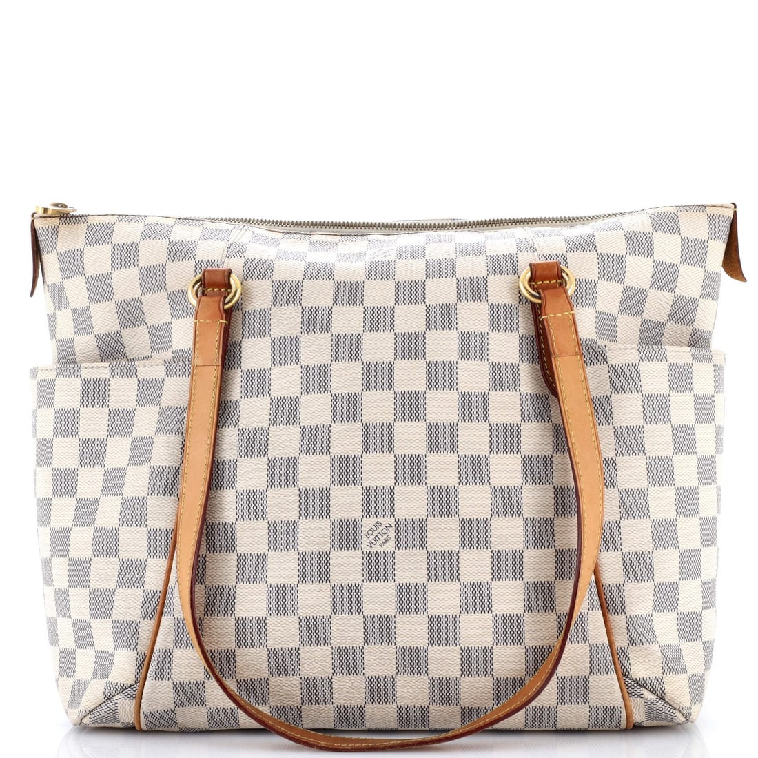 Louis Vuitton Totally Damier GM Handbag: Louis Vuitton Totally Damier GM Handbag A rare find for the Louis Vuitton enthusiast, this Totally Damier GM handbag boasts a crisp white canvas exterior with iconic monogram pattern, perfectly