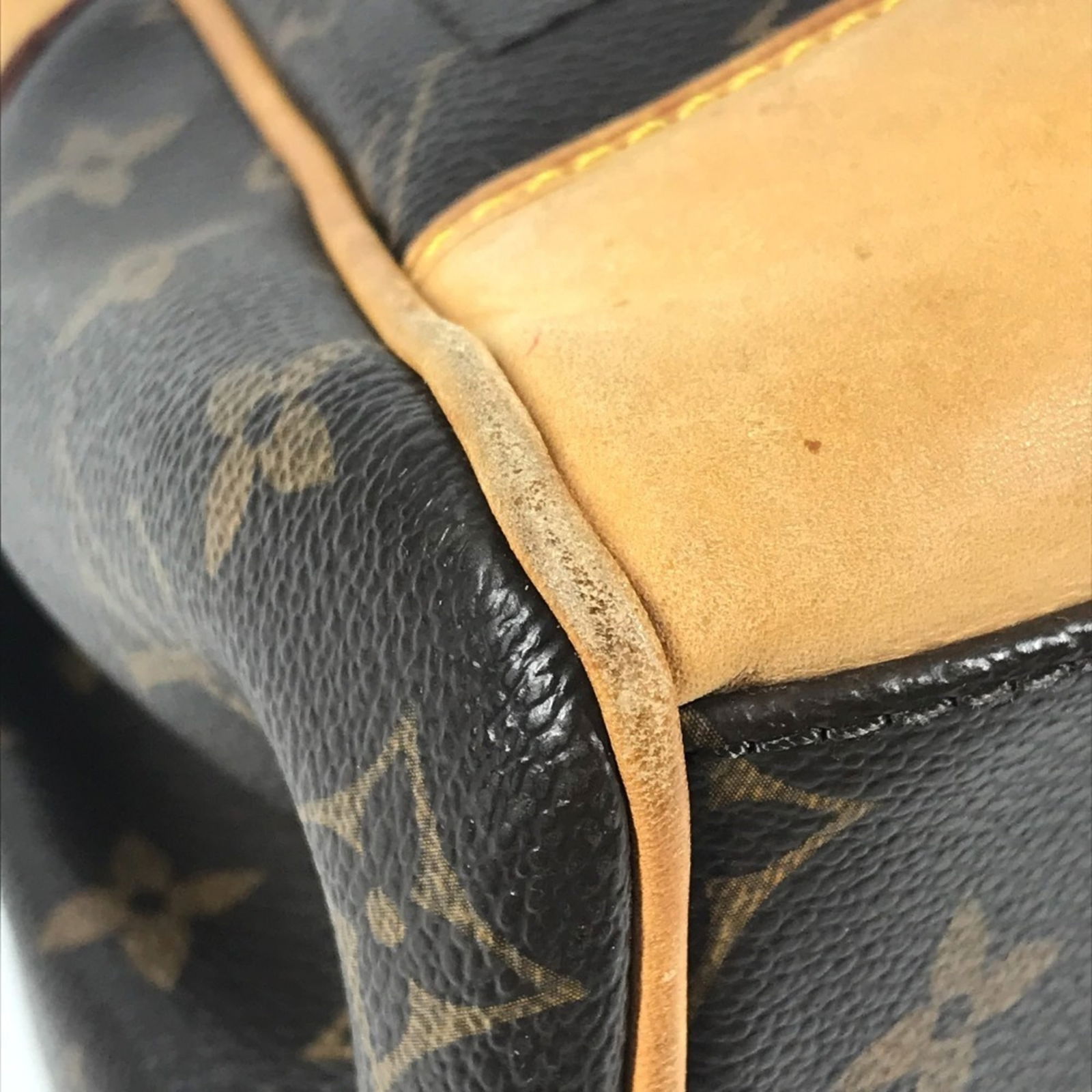 Louis Vuitton Monogram Shoulder Bag - 7