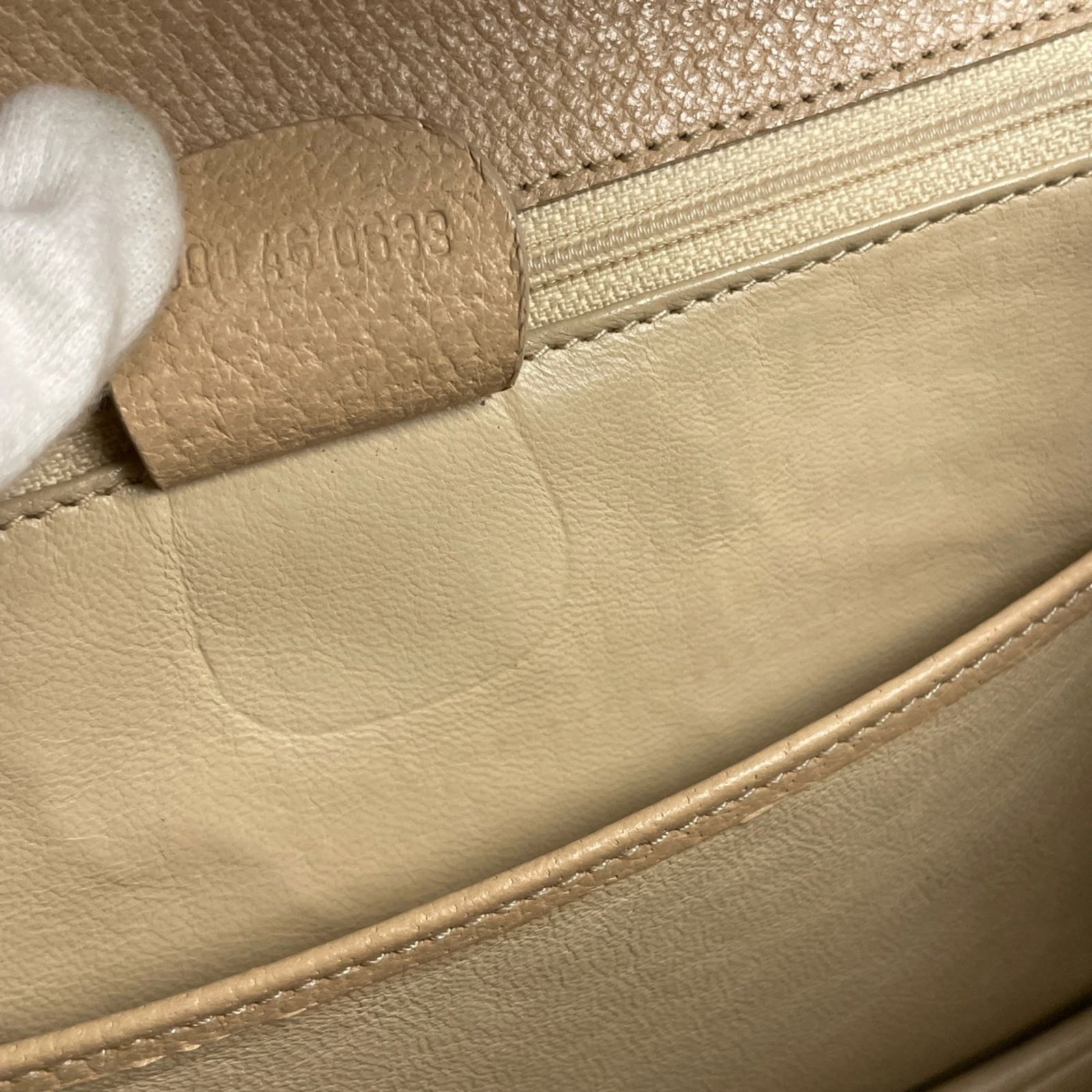 Gucci Leather Handbag - 7