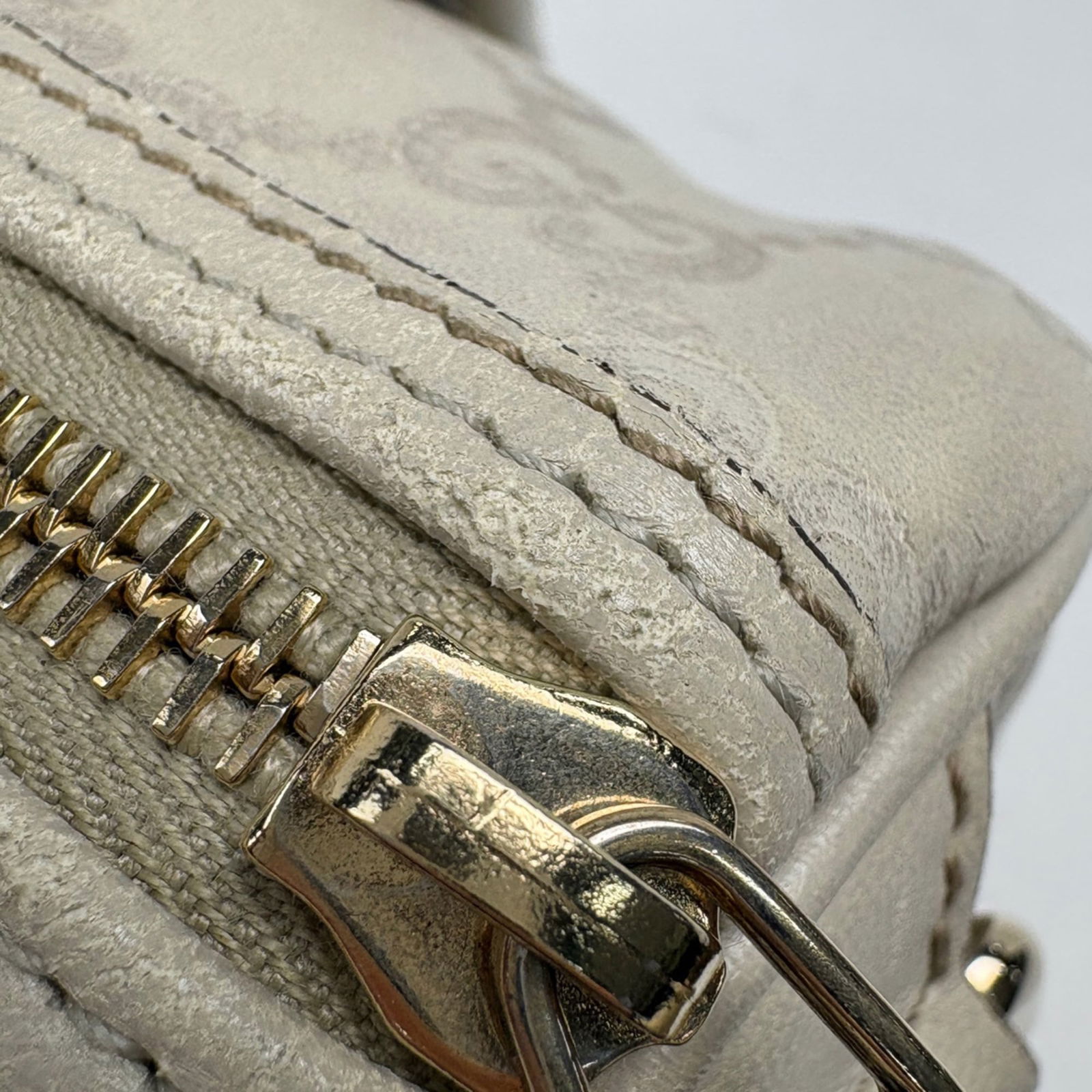 Gucci Leather Handbag - 4