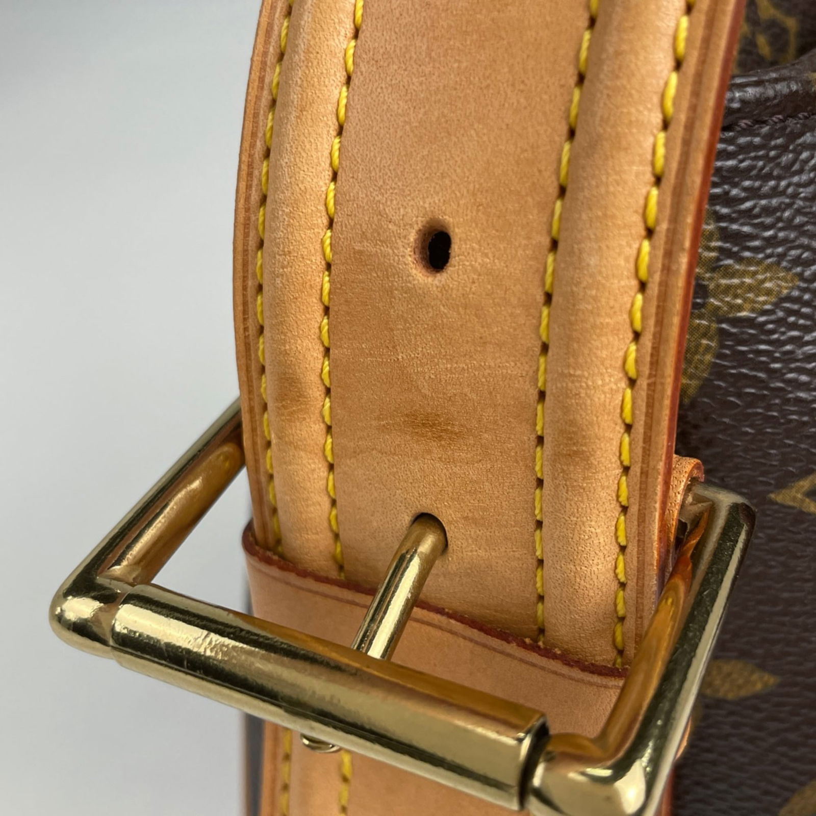 Louis Vuitton Monogram Shoulder Bag - 5