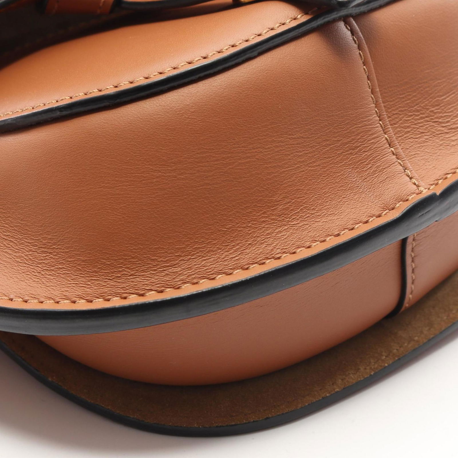 Loewe Leather Shoulder Bag - 8