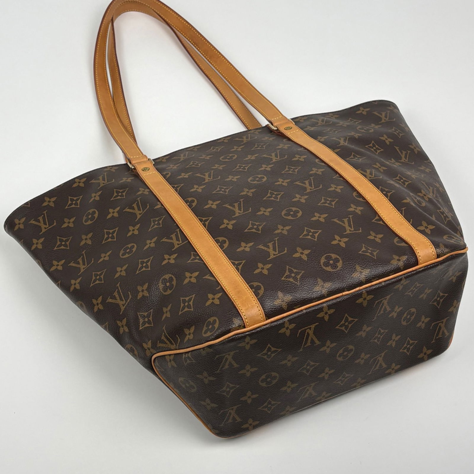 Louis Vuitton Monogram Tote Bag - 2