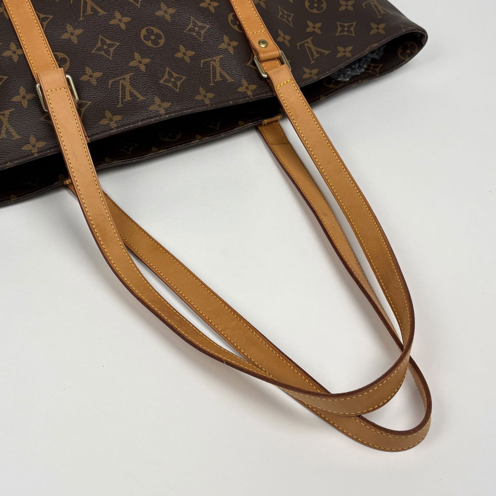 Louis Vuitton Monogram Tote Bag - 8