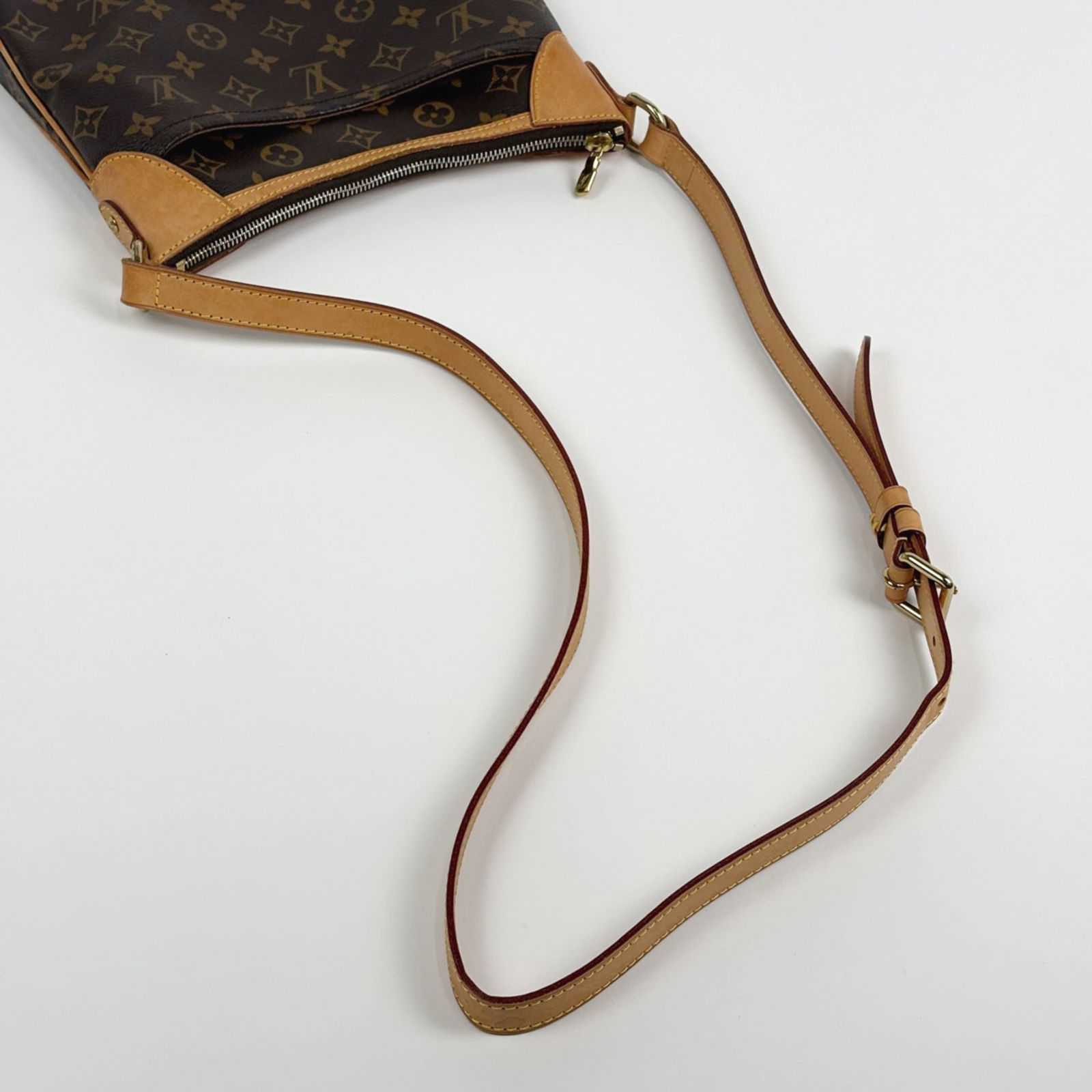 Louis Vuitton Monogram Shoulder Bag - 9