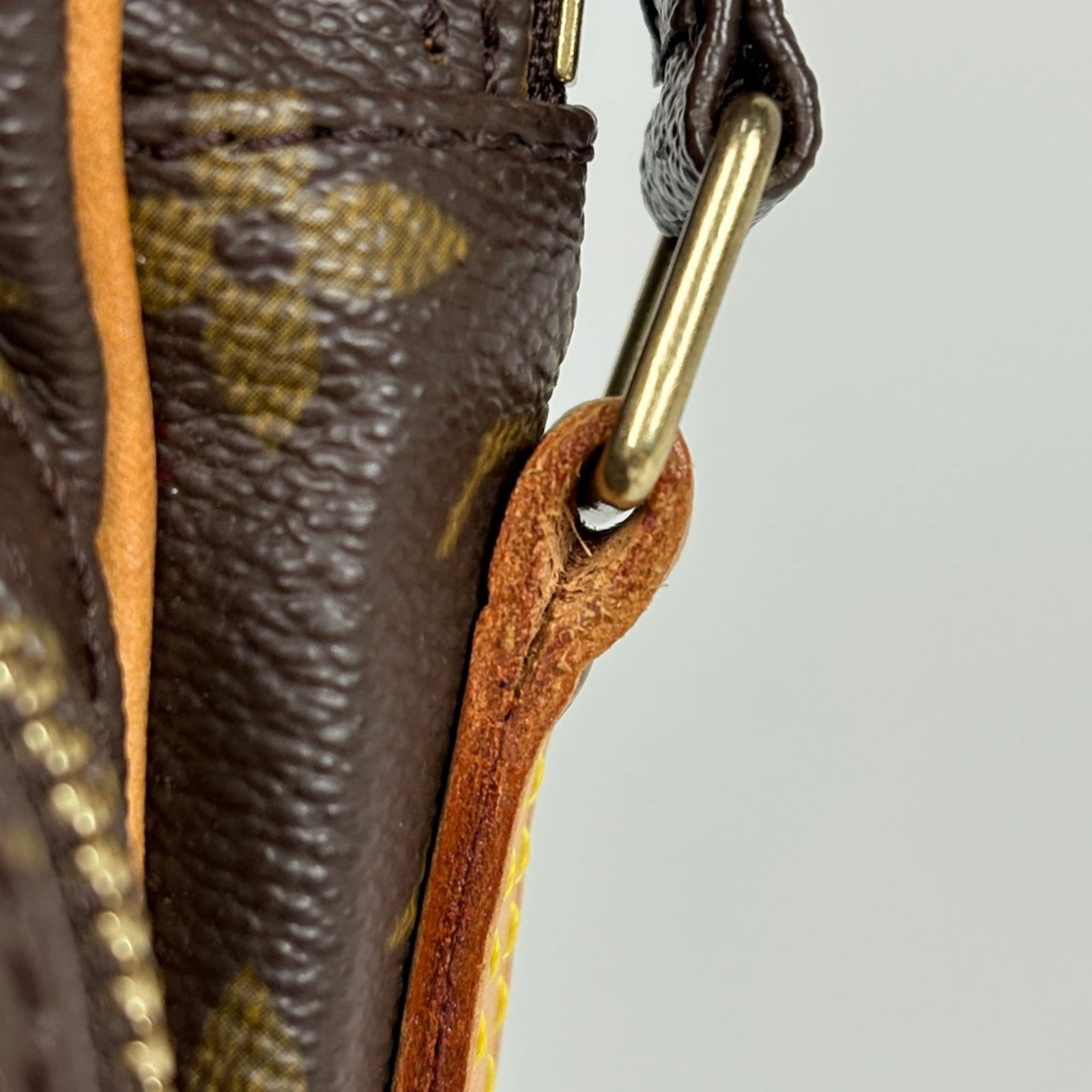 Louis Vuitton Monogram Shoulder Bag - 5