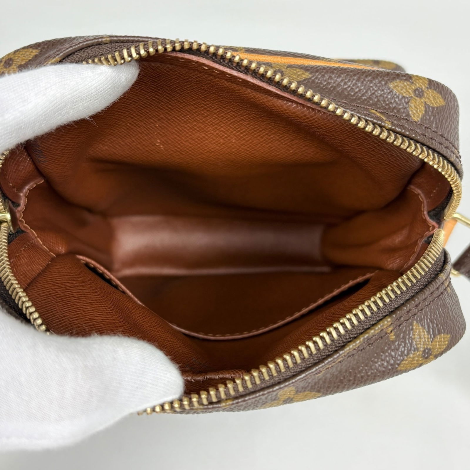 Louis Vuitton Monogram Shoulder Bag - 8