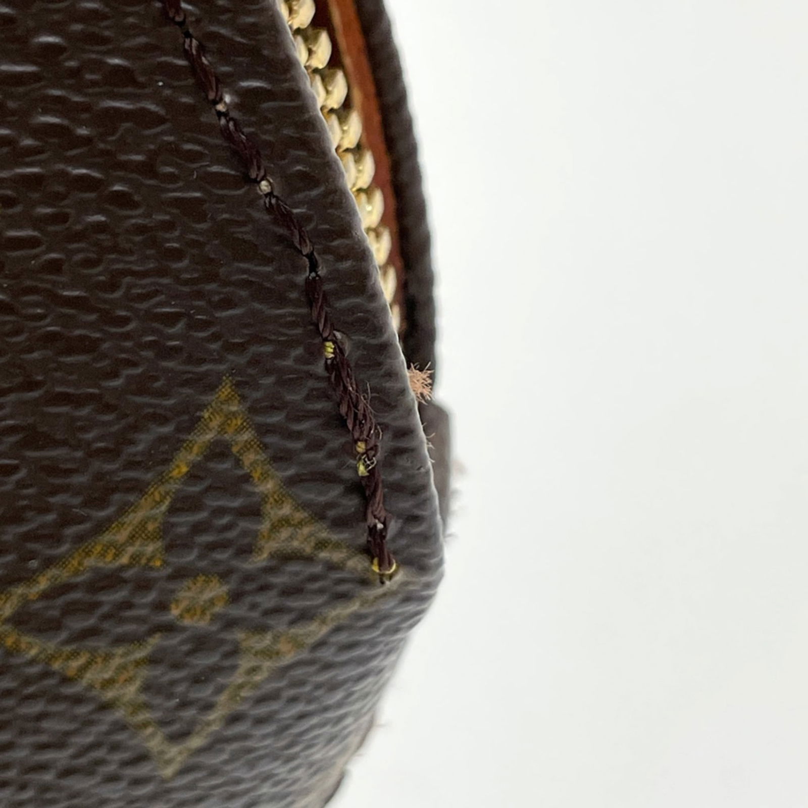 Louis Vuitton Monogram Handbag - 4