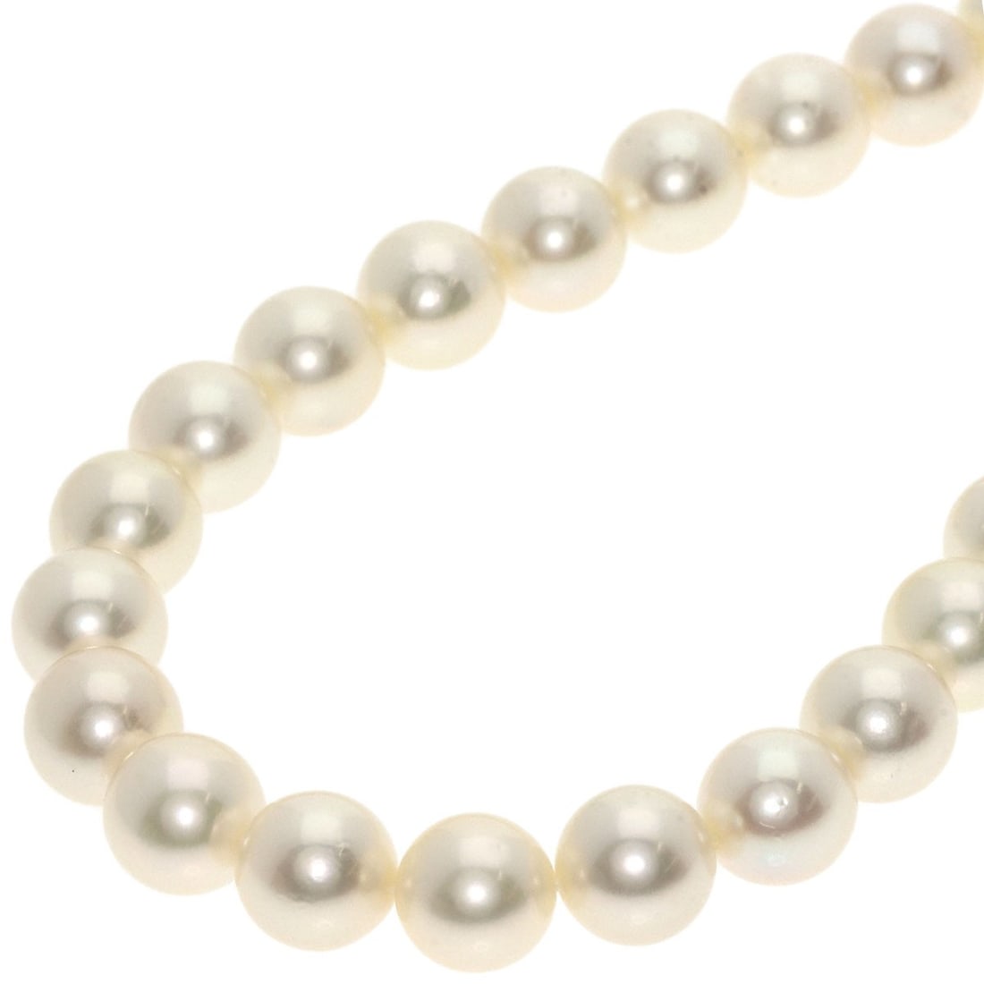Mikimoto Akoya Pearl Necklace in Silver: Mikimoto Akoya Pearl Necklace in Silver Elevate your elegance with the Mikimoto Akoya Pearl Necklace in Silver, a timeless masterpiece crafted in Japan. This exquisite necklace boasts 16.1 inches of