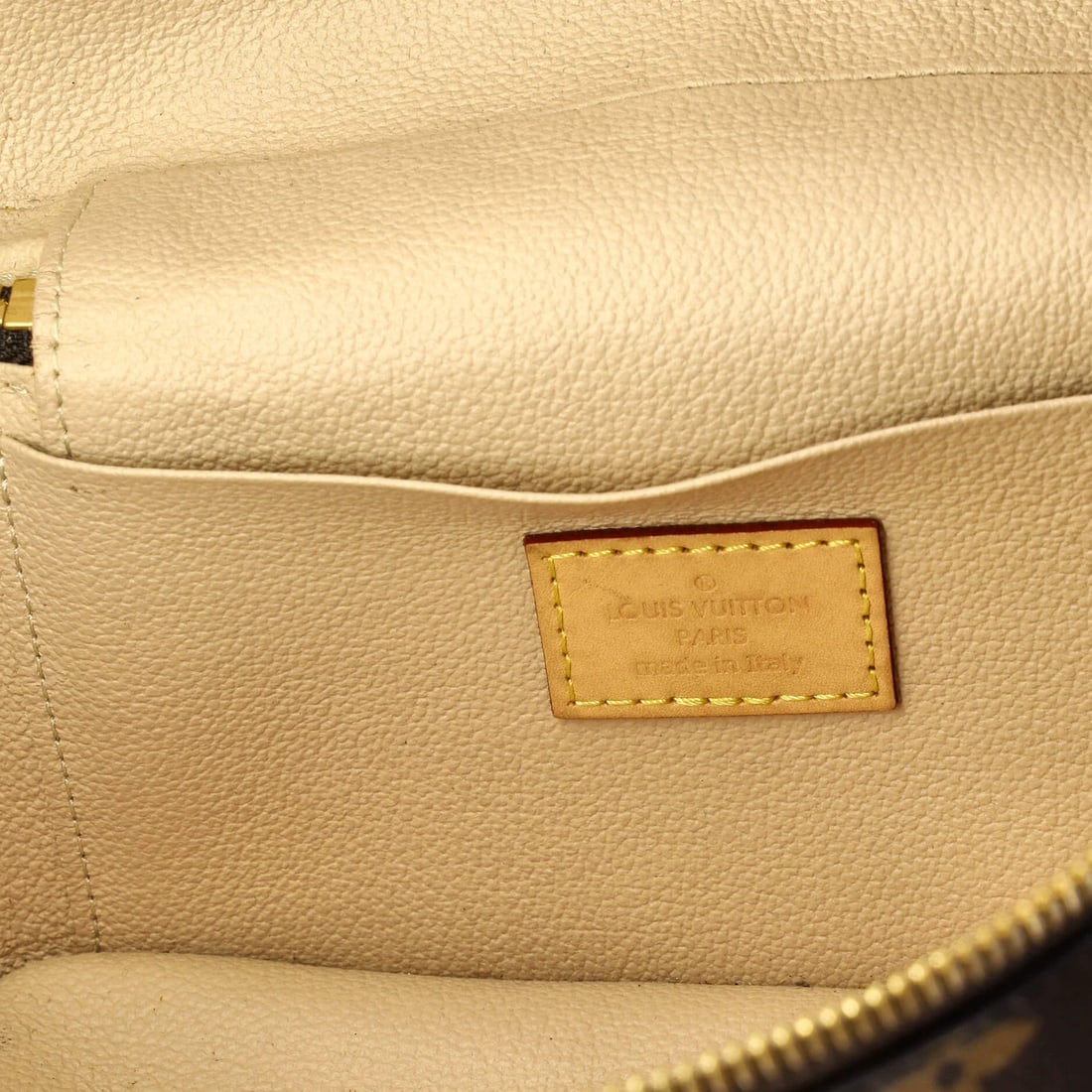 Louis Vuitton Monogram Canvas Mini Vanity Case - 6