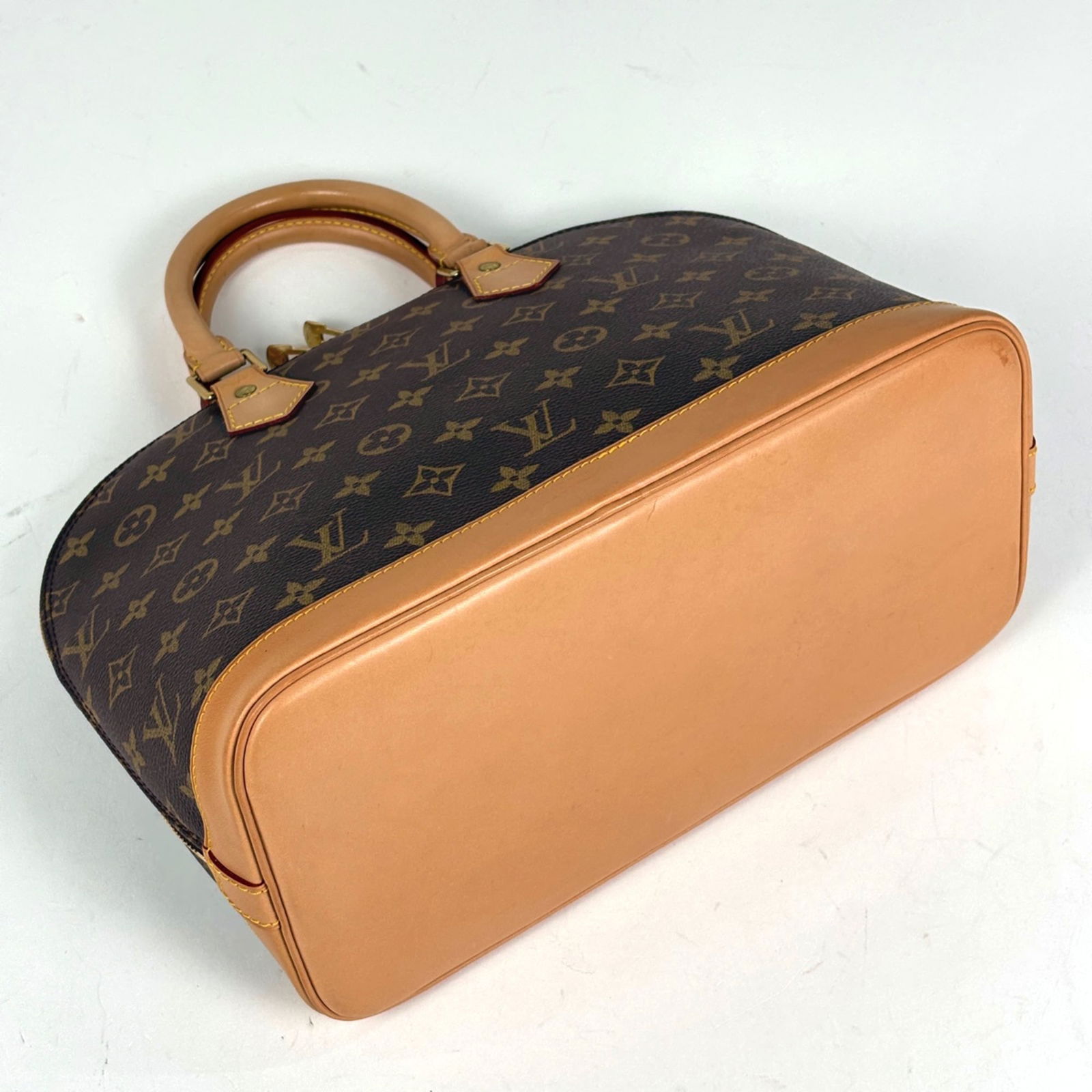 Louis Vuitton Monogram Handbag - 2