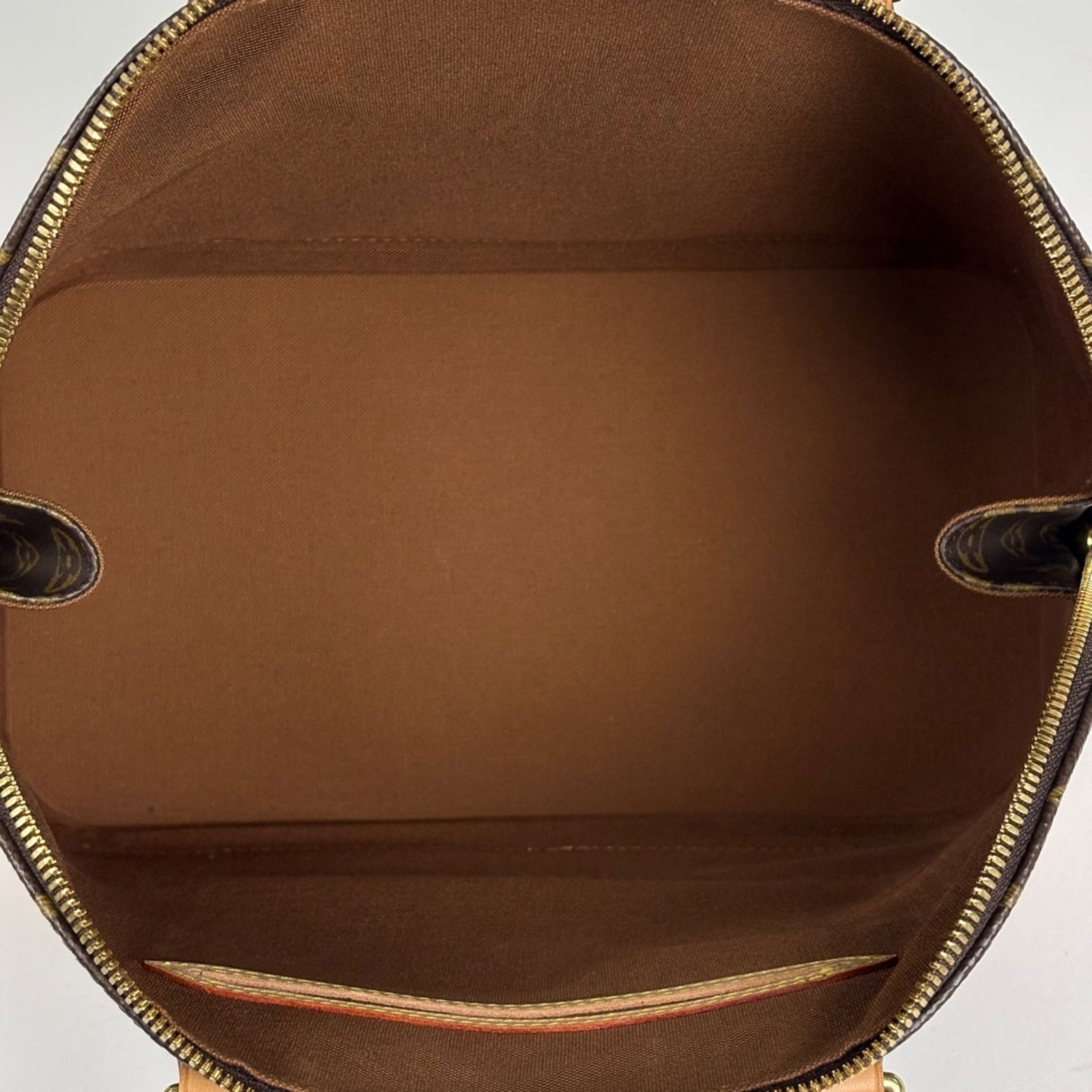 Louis Vuitton Monogram Handbag - 8