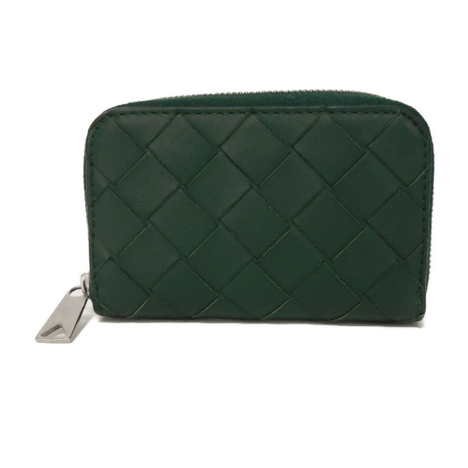 Bottega Veneta Intrecciato Coin Purse: Bottega Veneta Intrecciato Coin Purse A stylish and functional Bottega Veneta coin purse, the Intrecciato Coin Purse boasts the iconic brand's signature woven intrecciato design in vibrant green.